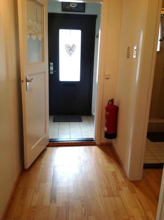 Solheimar Apartment Husavik Room photo